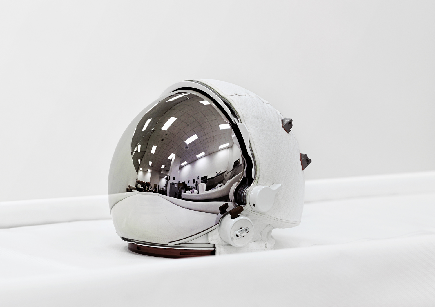 Vincent Fournier - exposition Space Oddity - Module 1